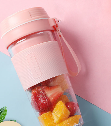 Mini Electric Juice Blender for Home and Students